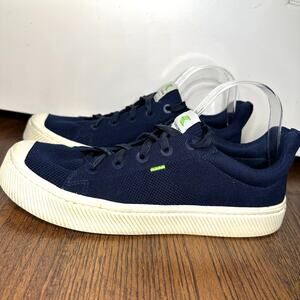 Cariuma Navy Blue Canvas Low Top Casual Sneakers Men's 9.5 Women's 11 Unisex